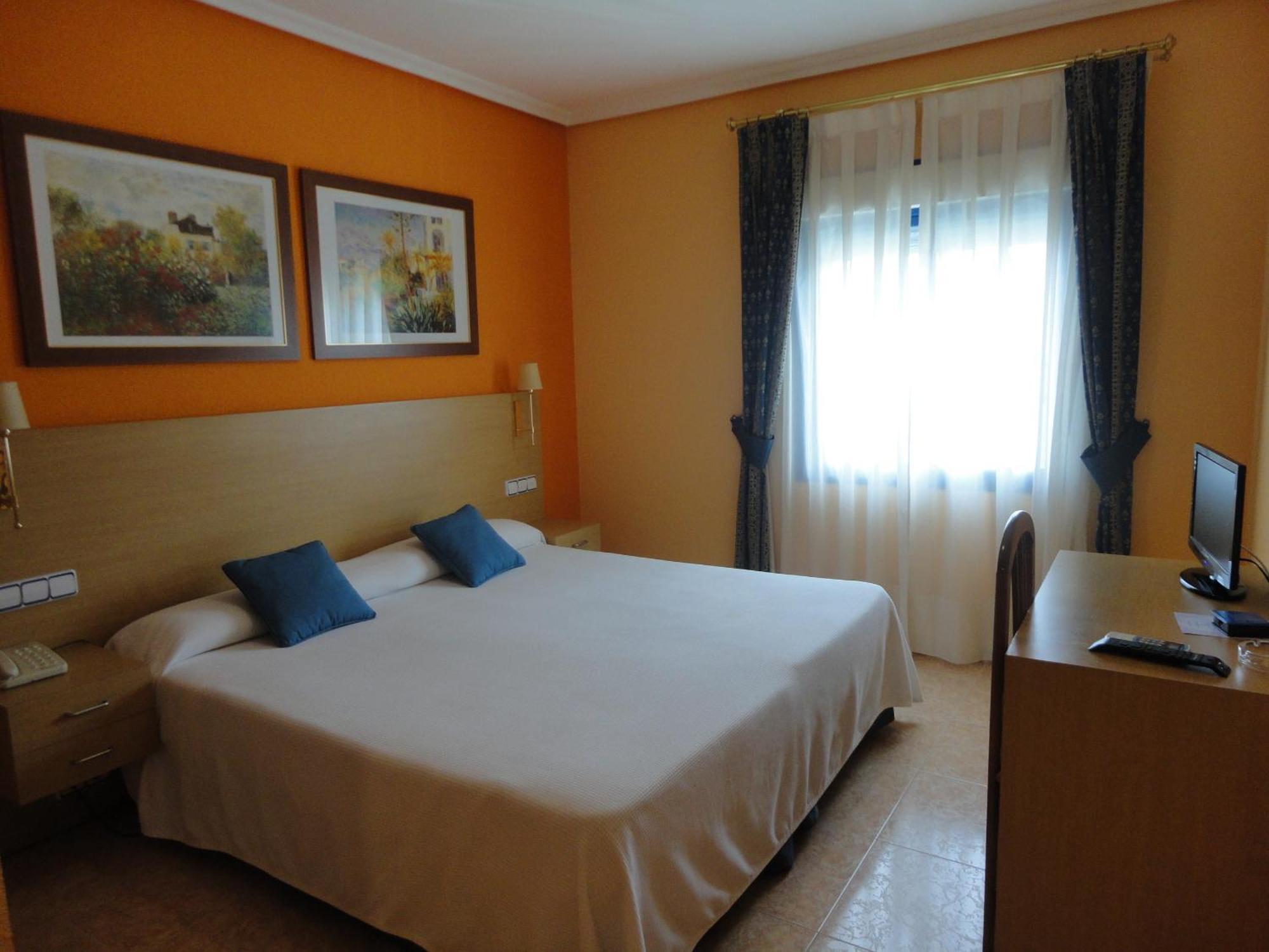 Hotel Mirador Velilla de San Antonio Kültér fotó