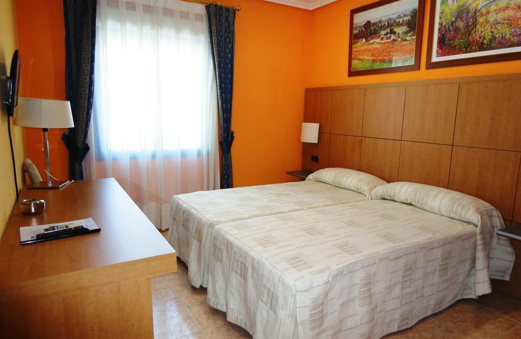 Hotel Mirador Velilla de San Antonio Kültér fotó