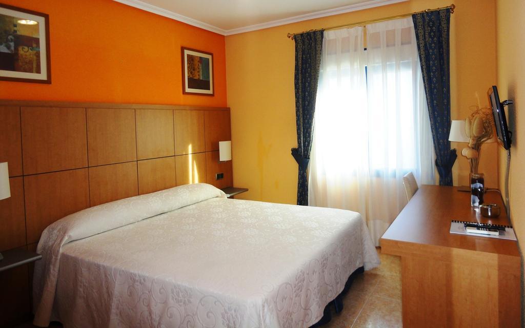 Hotel Mirador Velilla de San Antonio Kültér fotó